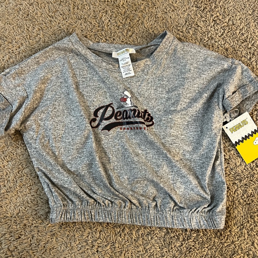 Peanuts Snoopy Cropped Top Size Small NWT